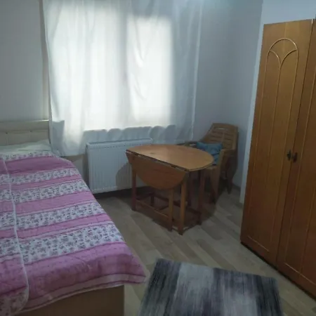 Shrine Avlair Midtown M4 *