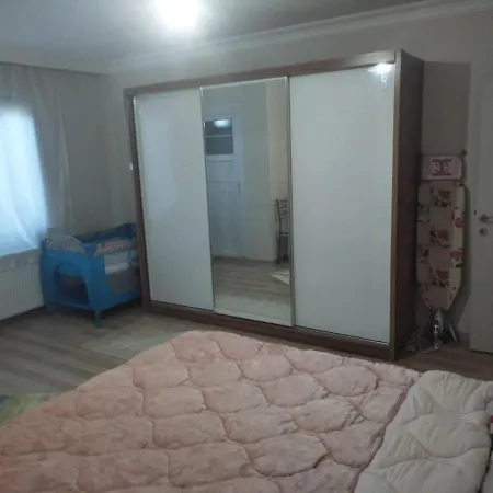 Апартаменты Shrine Avlair Midtown M4 *